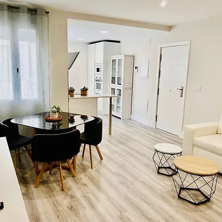 Gran Capitan Apartment *