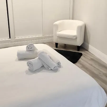 Gran Capitan Apartment *